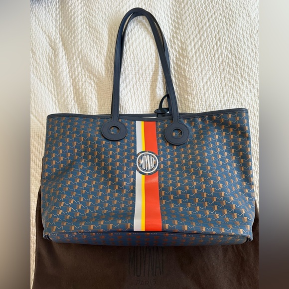 Like New MOYNAT OH! Tote and Pouch - Picture 2 of 9